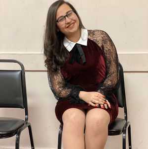 Meet your Posher, Joyce